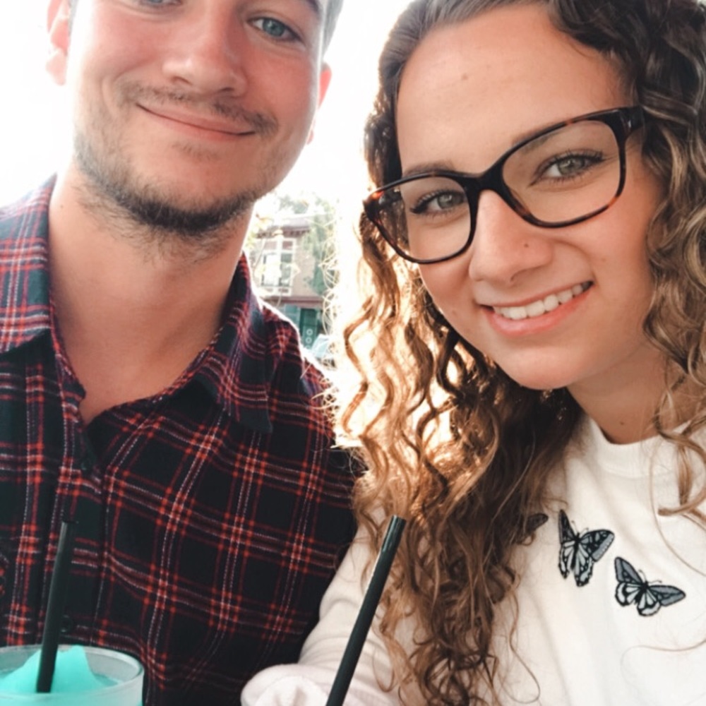 Meet your Posher, Lindsay <3